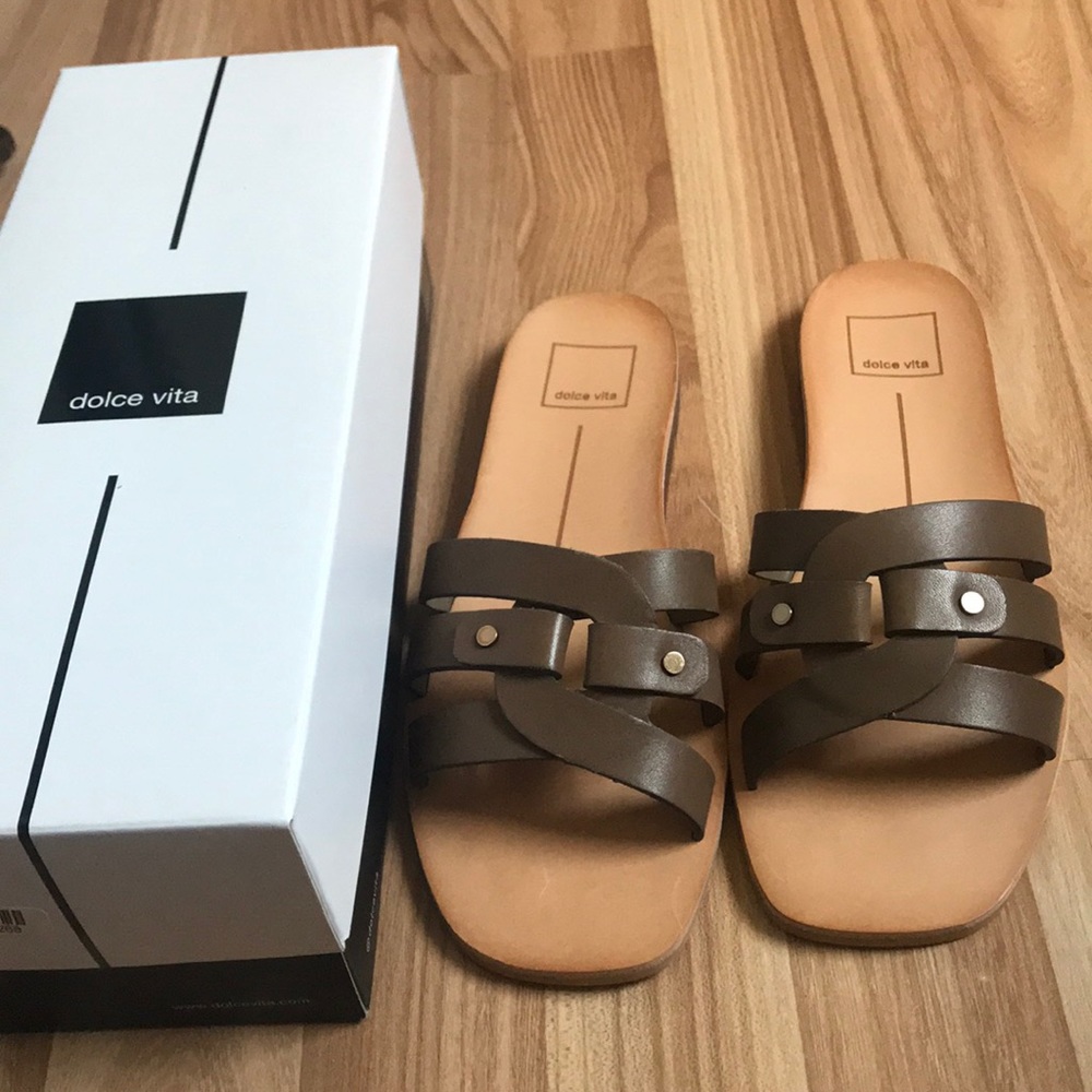 Dolce Vita Brown Leather Sandals